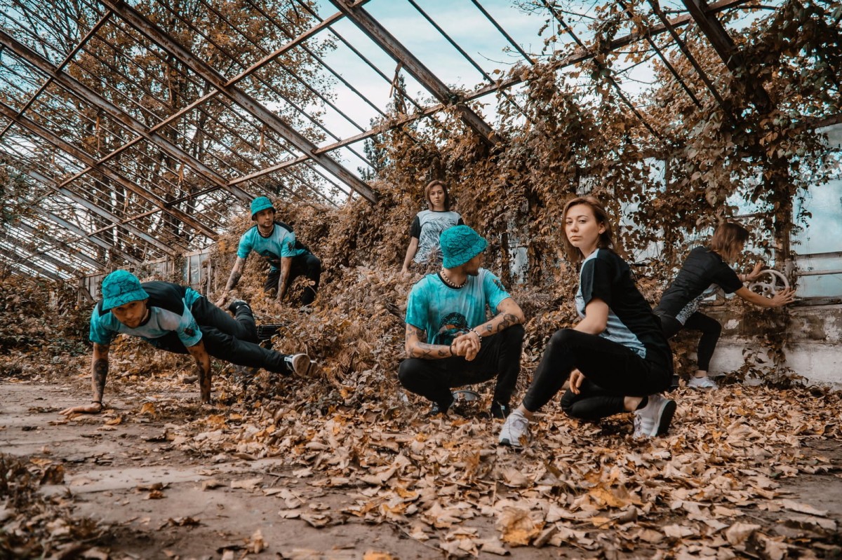 King- Fisher tshirt-meski-Street- Legend