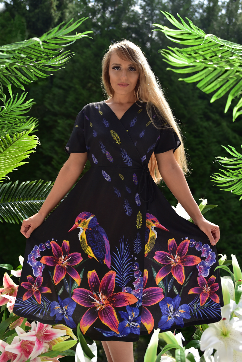 sukienka- kopertowa- Oriental- Dwarft- Street- Legend- sukienka- wiazana