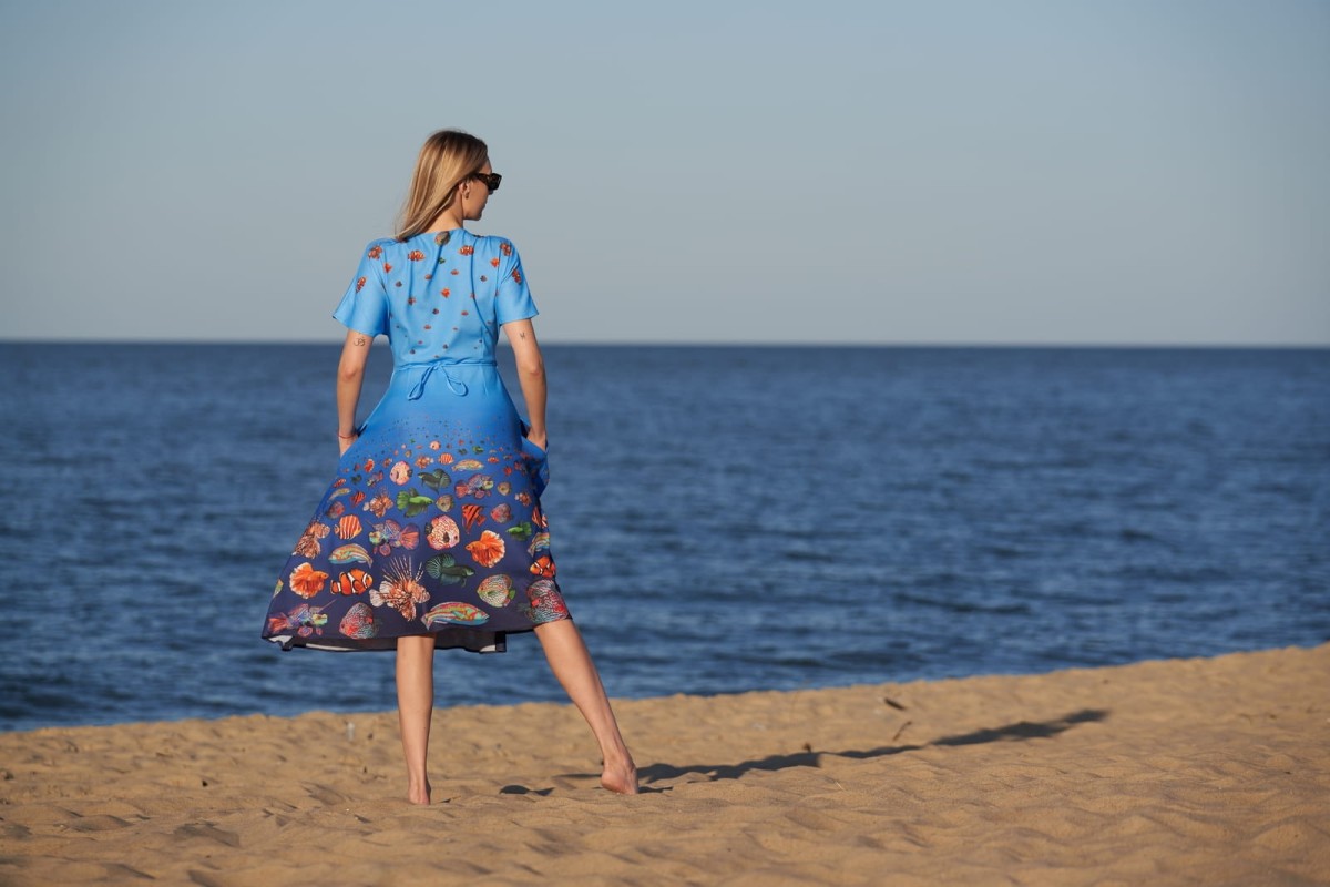 Sukienka- Pacific- morska-z- motywami- morskimi- kopertowa- Street- Legend (9).jpg