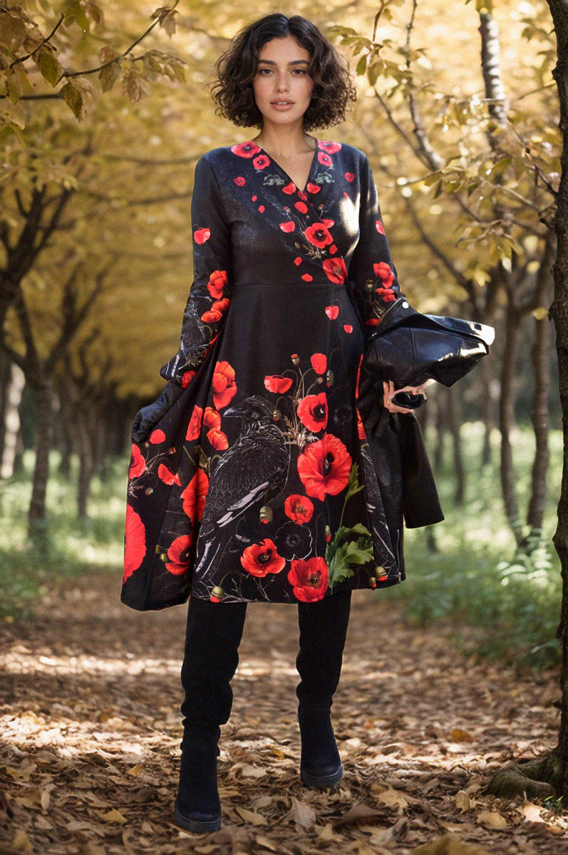 Sukienka- jesienna- kopertowa- z- długim- ekawem- w- maki- z- krukiem- Street- Legend